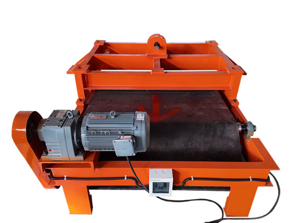 电磁风冷自卸除铁器